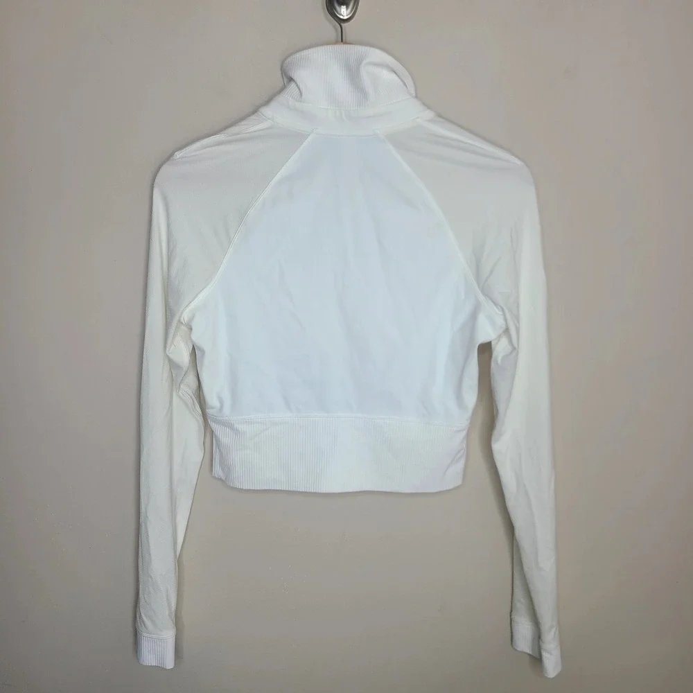 Lululemon Take It In Stride Half Zip Long Sleeve Crop Top‎ White Womens 8